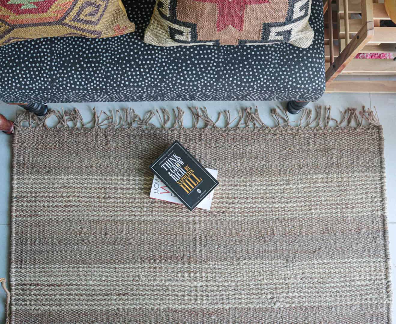 Indian Handwoven Hemp Large Area Decor Rug Natural Hemp With White Stiped Line Rug Fringes Jute Rug Vintage Decor Rug Living Room Rug Traditional Jute Rug  - Image 8