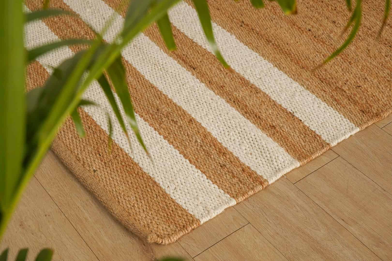 Inadian Handmade Natural Hemp Jute Rug With White Stripes Line Decor Rug Vintage Large Jute Rug Decorative Hemp Jute Rug Traditional Rug Custom Size hemp Rug For Living Room  - Image 2