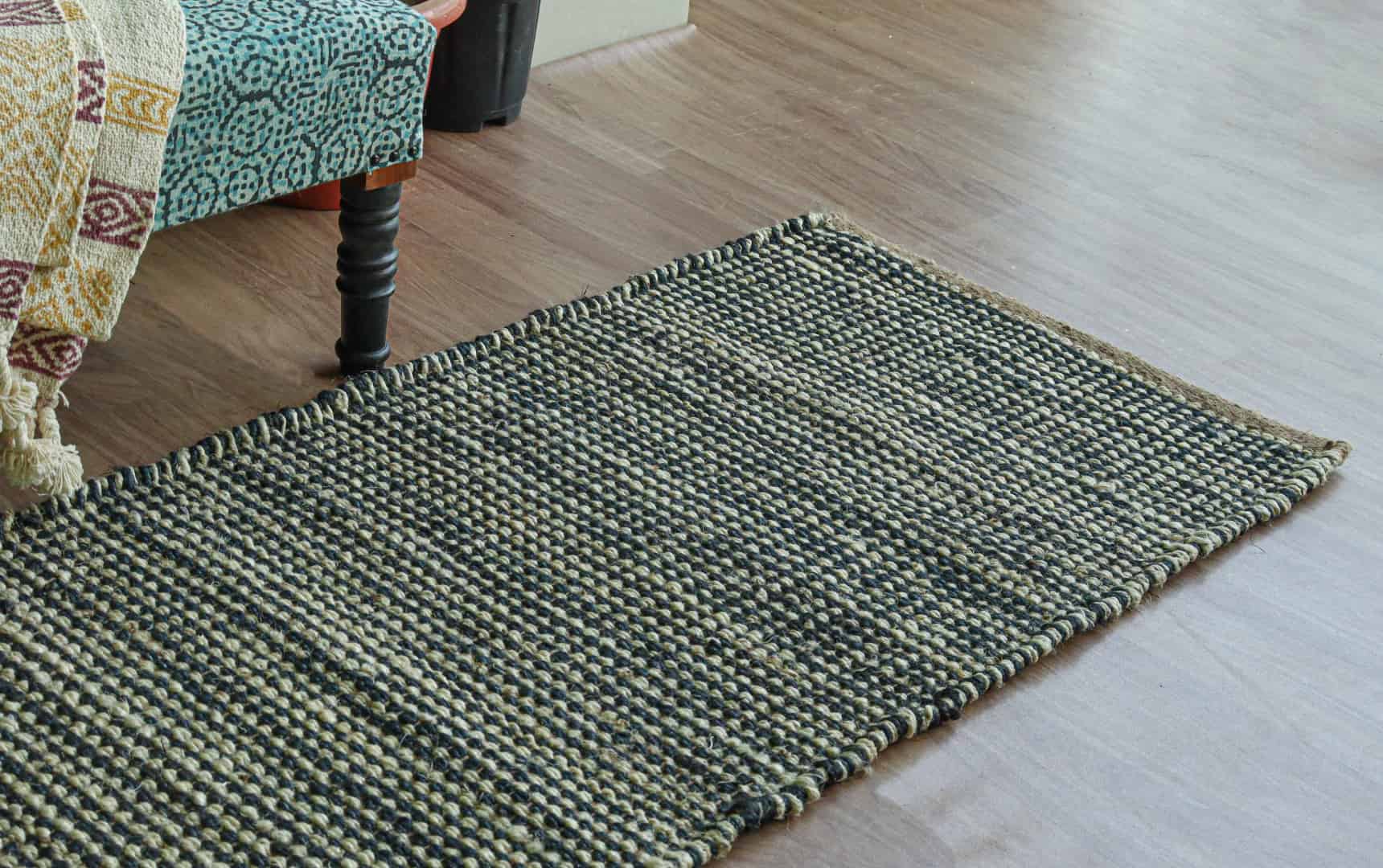 Hand Crafted White And Blue Color Decorating Runner Interier Style making Runner Lagre Area Runner Rug Vintage Hemp Jute Rug For Living Room Decor Rug Boho Decor Runner Rug  - Image 2