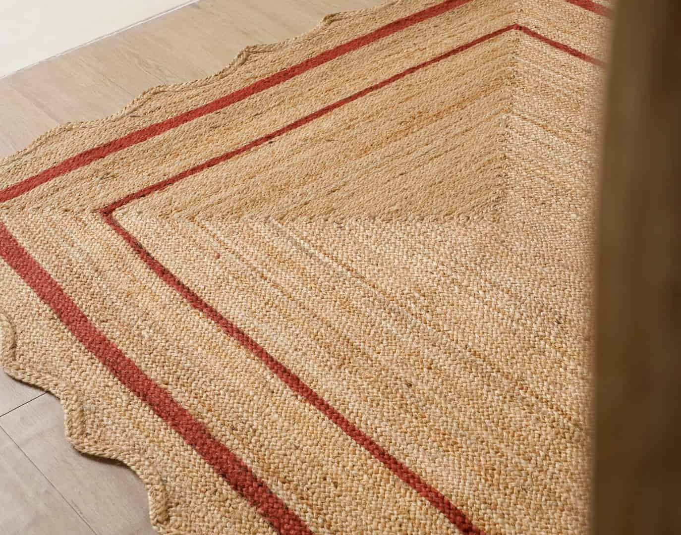 Hand Braided Natural Scalloped Jute Rug With Red Color Border  - Image 6