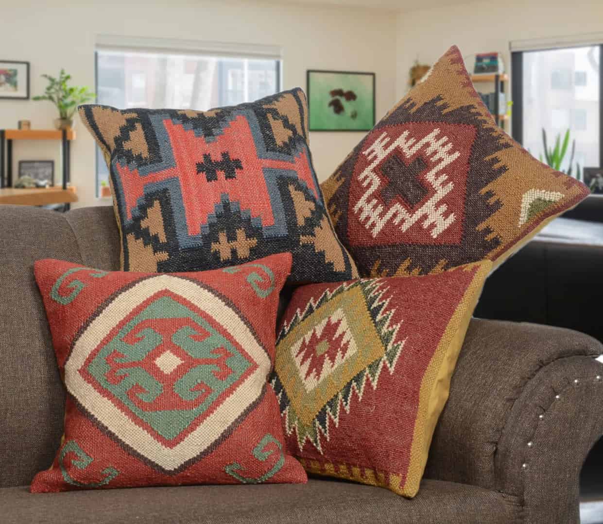 4 Set Vintage Kilim Pillowcases For Sofa Decor  - Image 2