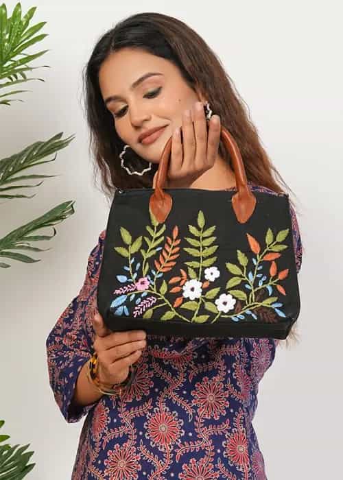 Shoulder Bags