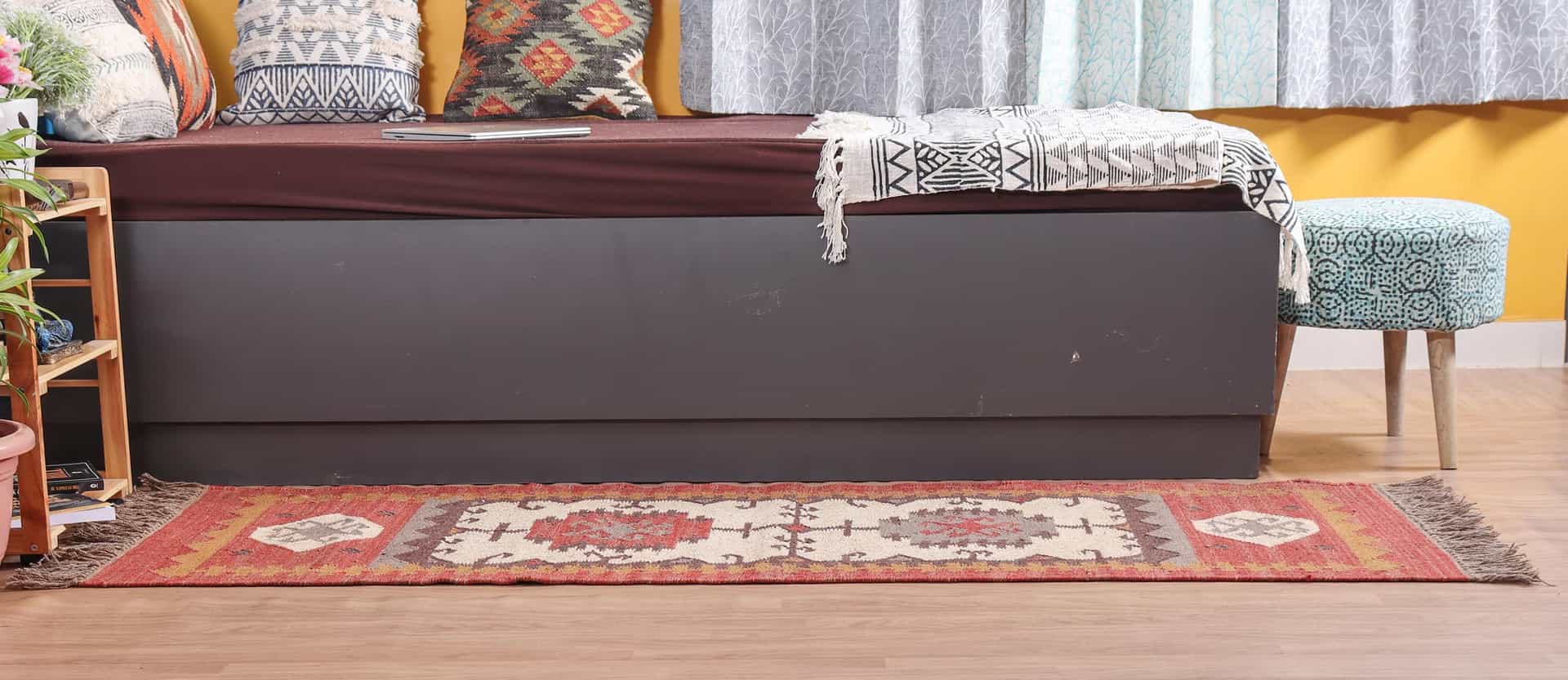 Vintage Kilim Dhurrie Wool Jute Runner Rug - Image 3