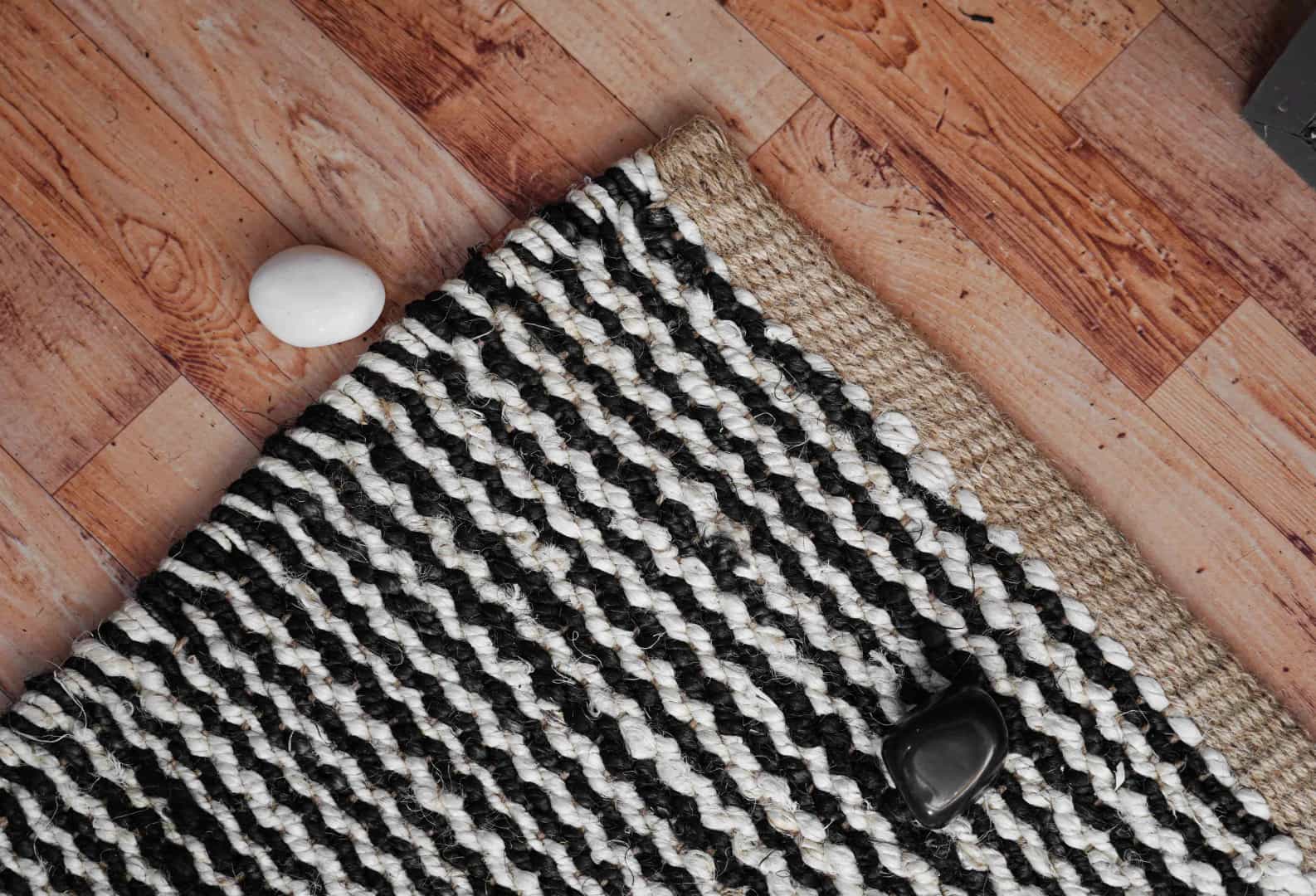 White and Black Handwoven Jute Hemp Runner Rug - Image 7