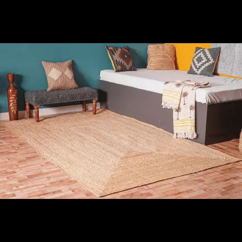 Hand Braided Natural Rounding Pattern Jute Rug 