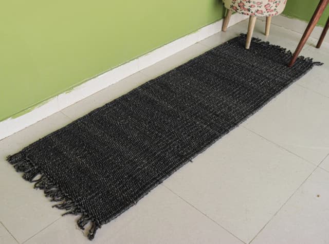 Indian Hand Woven Decorative Black Color Jute Hemp Runner Rug with Fringes