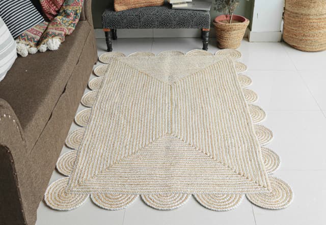 Beige and White Tie Dye Handmade Bohemian Jute Braided Scalloped Rectangle Rug