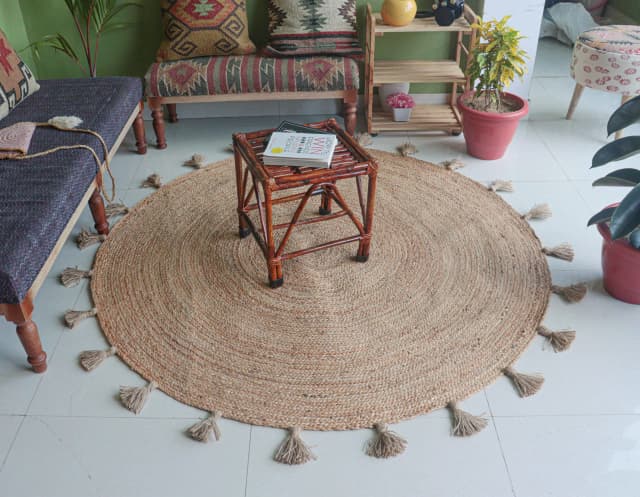 Hand Braided Natural Round Jute Rug with Fringes Floor Decor Rug 
