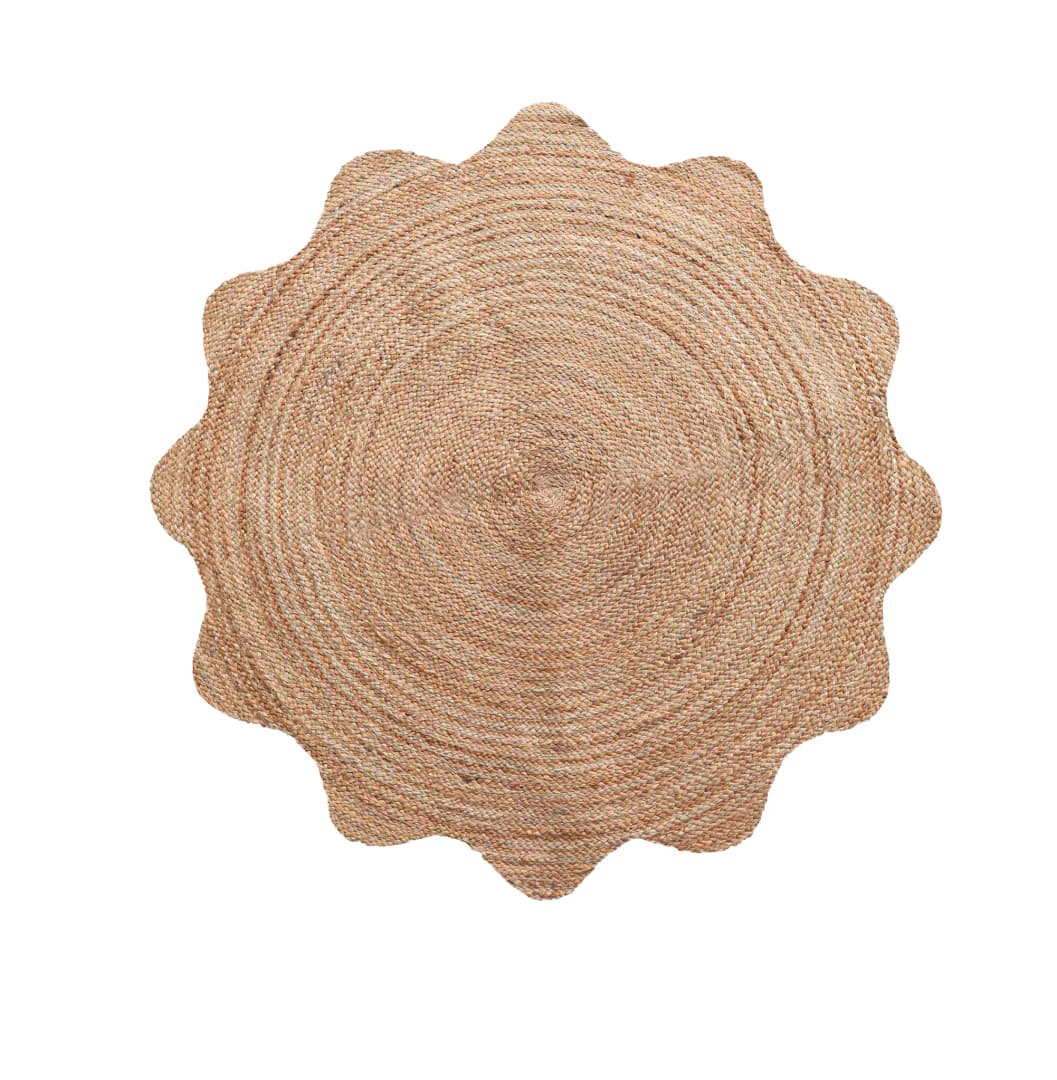 Hand Braided Natural Scalloped Round Jute Rug 
