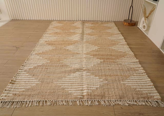 Bohemian Vintage Jute Cotton Juna Rug Beige Rug With White Design Rug For Living Room Rug White Fringes Jute Rug 