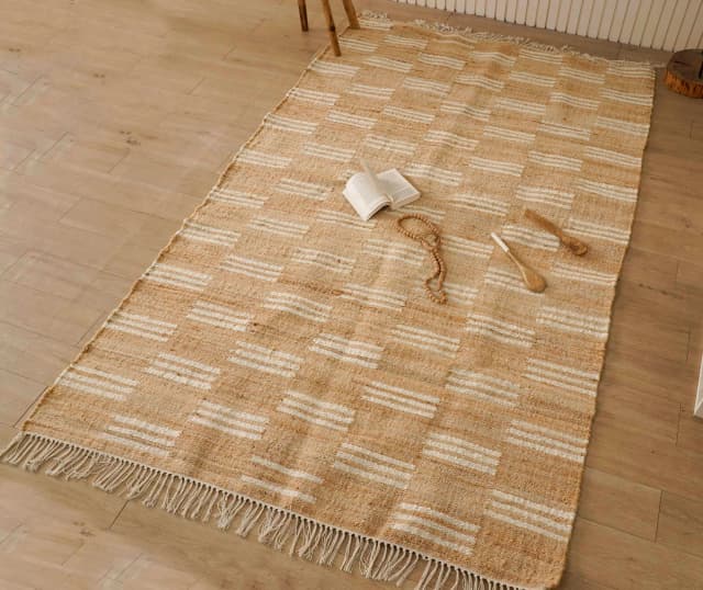 Indian Handwoven Beige Jute Rug With White Stirpes Line Design Decor Rug Vintage jute Area Rug For Living Room Decor Rug Large Area Cotton Jute Dhurrie Rug White Fringes Rug 