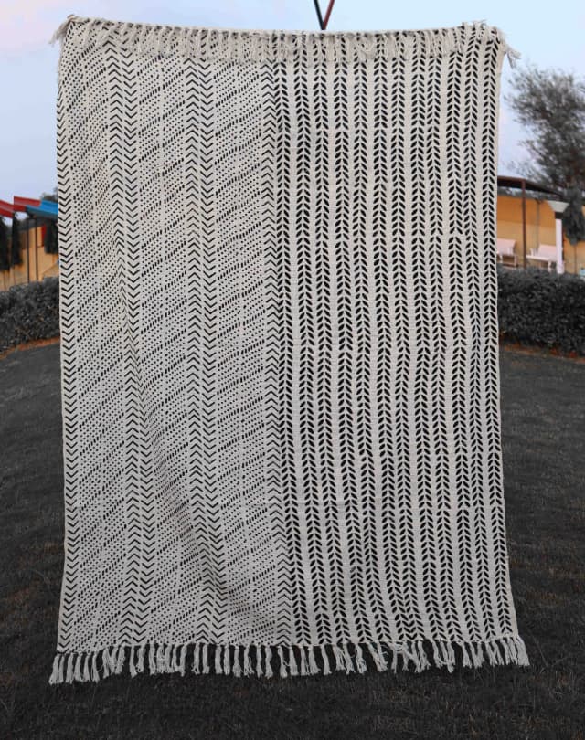 Handmade Rustic Throw Authentic African Style Decor for Home Hand Loom Blanket Boho Block Print Bed Throw Linen with Tassels White Throw With Black Design For Decor Home