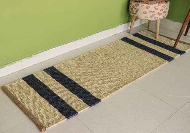 Indian Village Hand Weaving Off White Color With Navy Blue Strips Lines Room Decorating Runner Interier Style making Runner Lagre Area Runner Rug Vintage Hemp Jute Rug For Living Decor Kitchen Rug