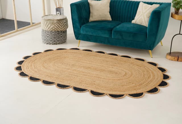 Eco Friendly Hand Braided Natural Oval Jute Rug With Multicolor Boder 