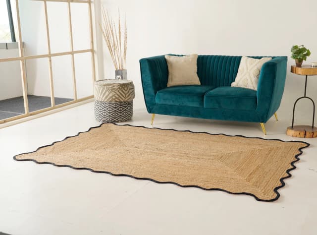 Hand Braided Rectangle Jute Rug Scallop Pattern Beige With Brown Border 