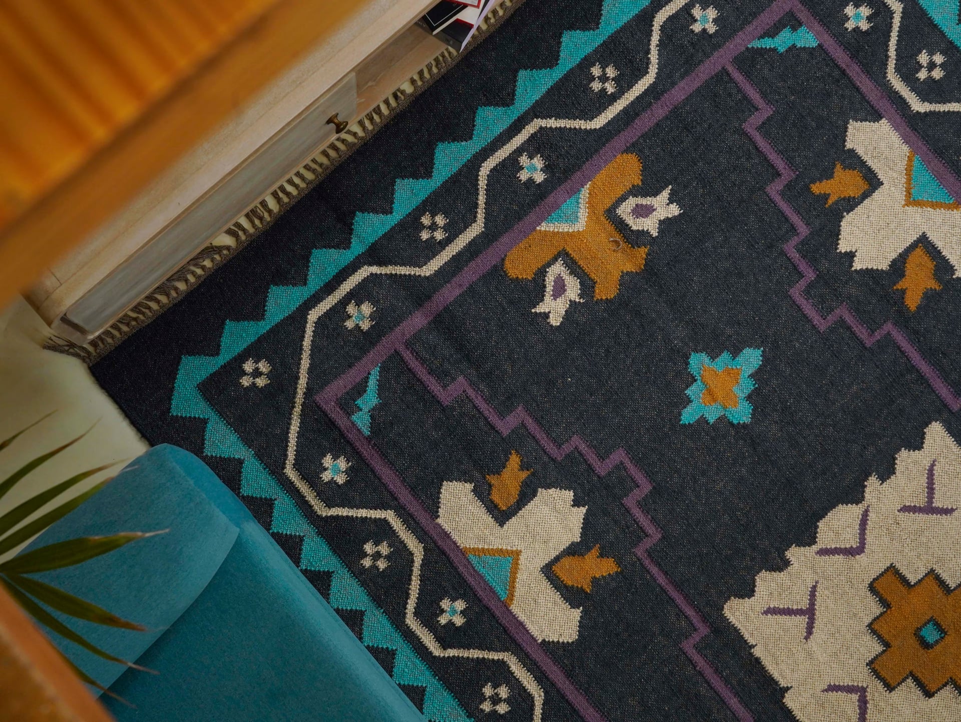 Indian Handwoven Bohemian Wool Jute Kilim Rug with Fringes Jute Rug Wool and Jute Rug Handmade Kilim Dhurrie Rug Traditional Indian jute Area rug