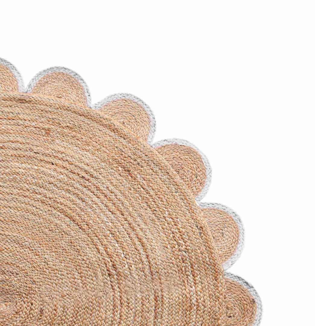 Indian Hand Braided Natural Round Jute Rug with Customized Color Scallop Border - Image 2