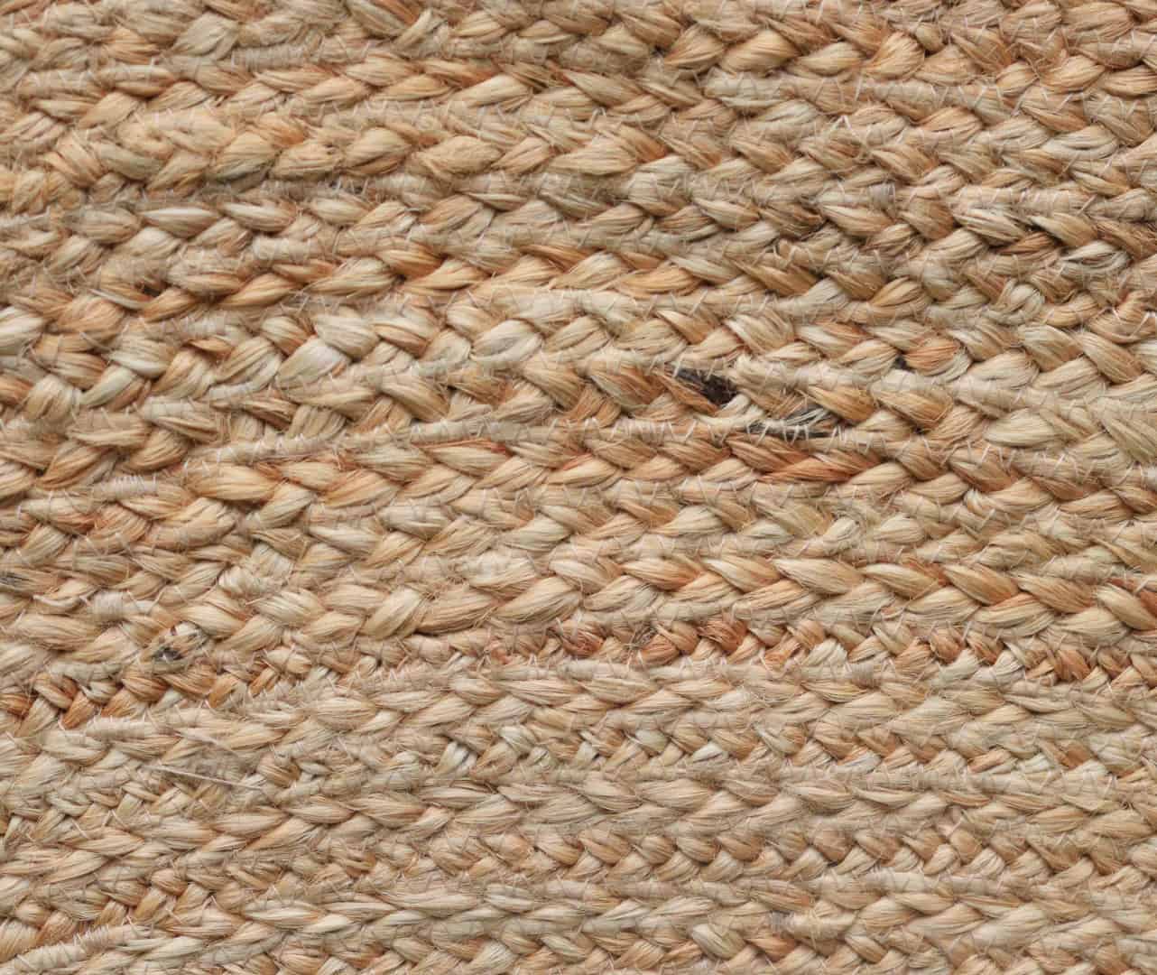 Indian Hand Braided Natural Round Jute Rug with Customized Color Scallop Border - Image 4