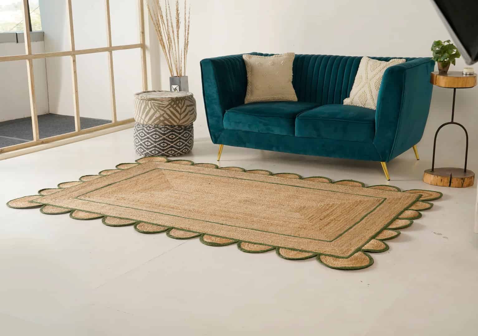 Hand Braided Rectangle Jute Rug Beige with Customized Color Scallop Border - Image 3