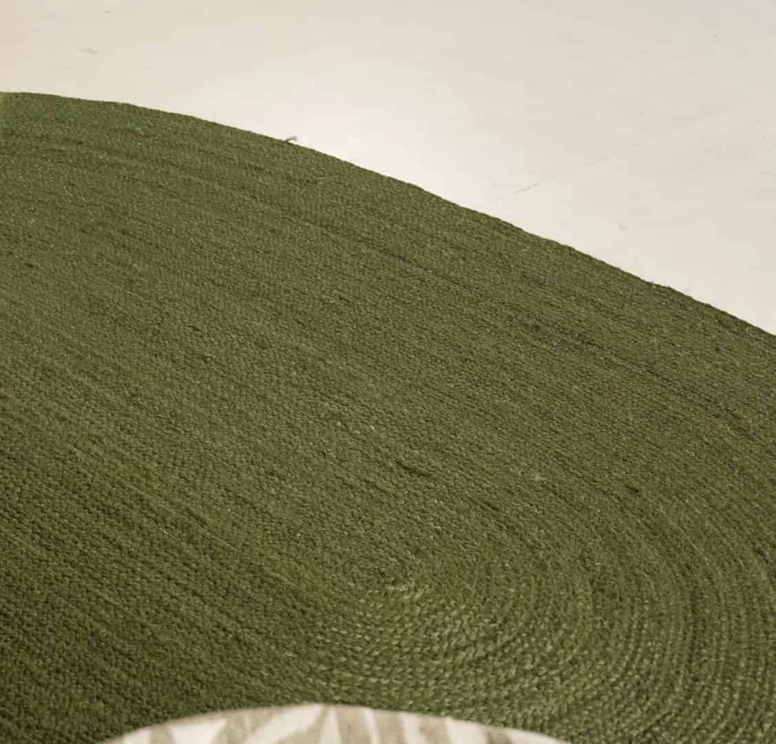 Hand Braided Eco Friendly Solid Pattern Oval Jute Rug - Image 10