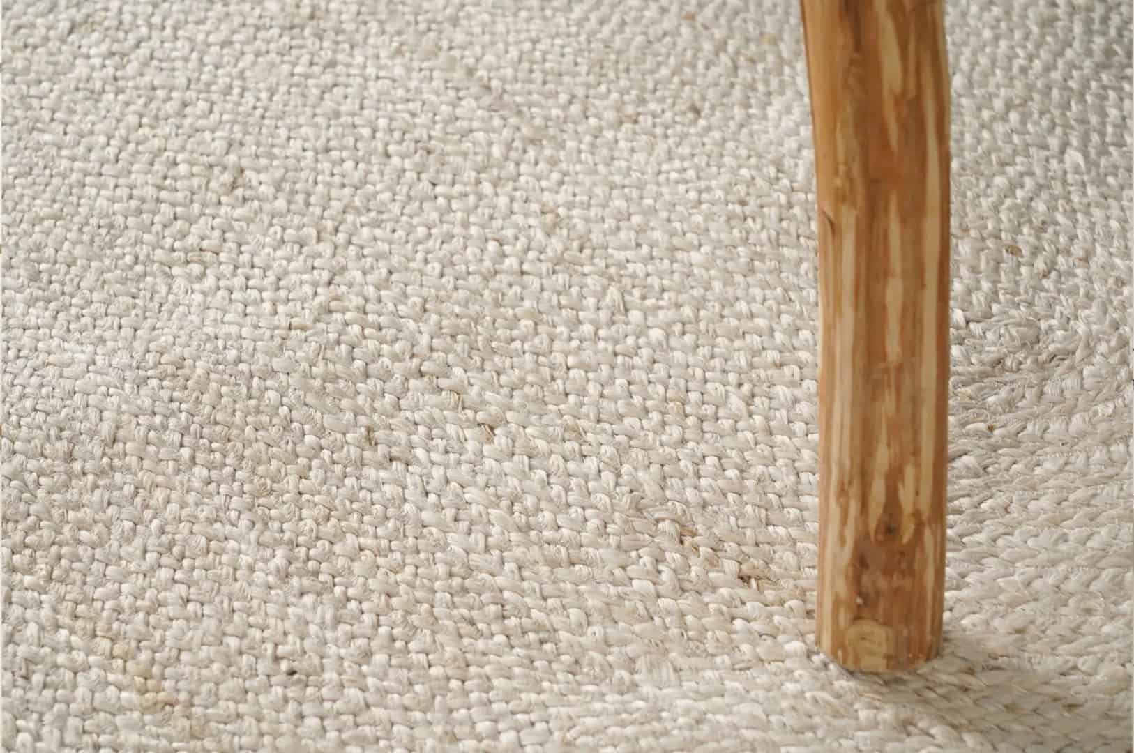 Indian Handmade Oval Jute Rug White Color with Beige Border - Image 7