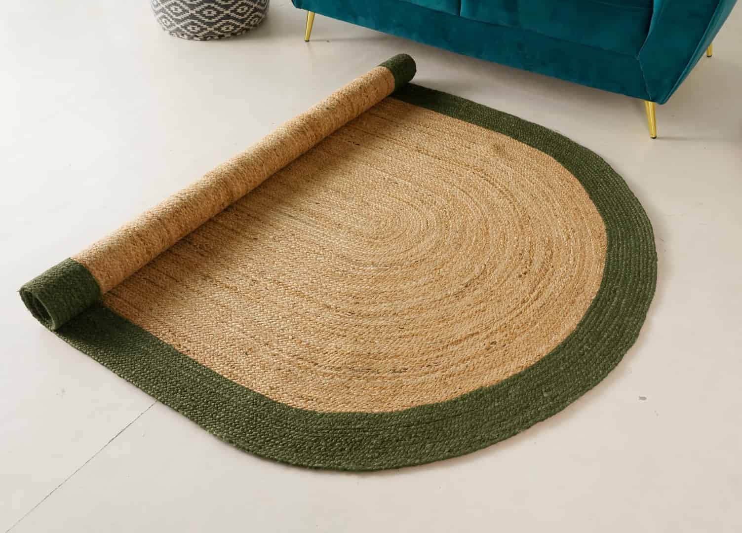 Indian Hand Braided Natural Oval Jute Rug with Dark Green Border - Image 6