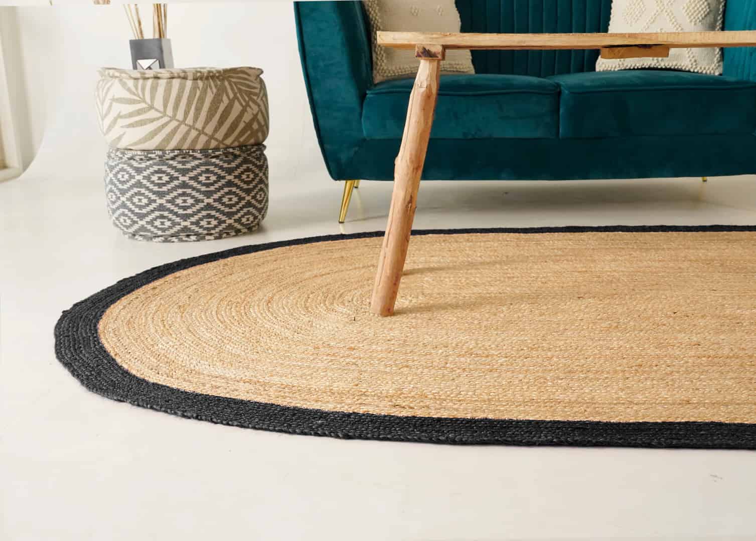 Braided Oval Jute Rug Beige With Black Color Border - Image 4