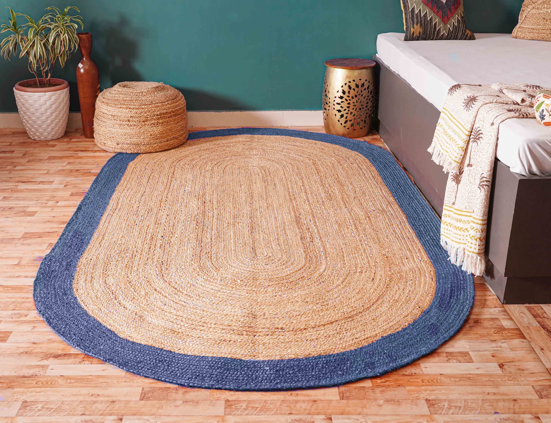 Hand Braided Natural Oval Jute Rug With Light Blue Color Border