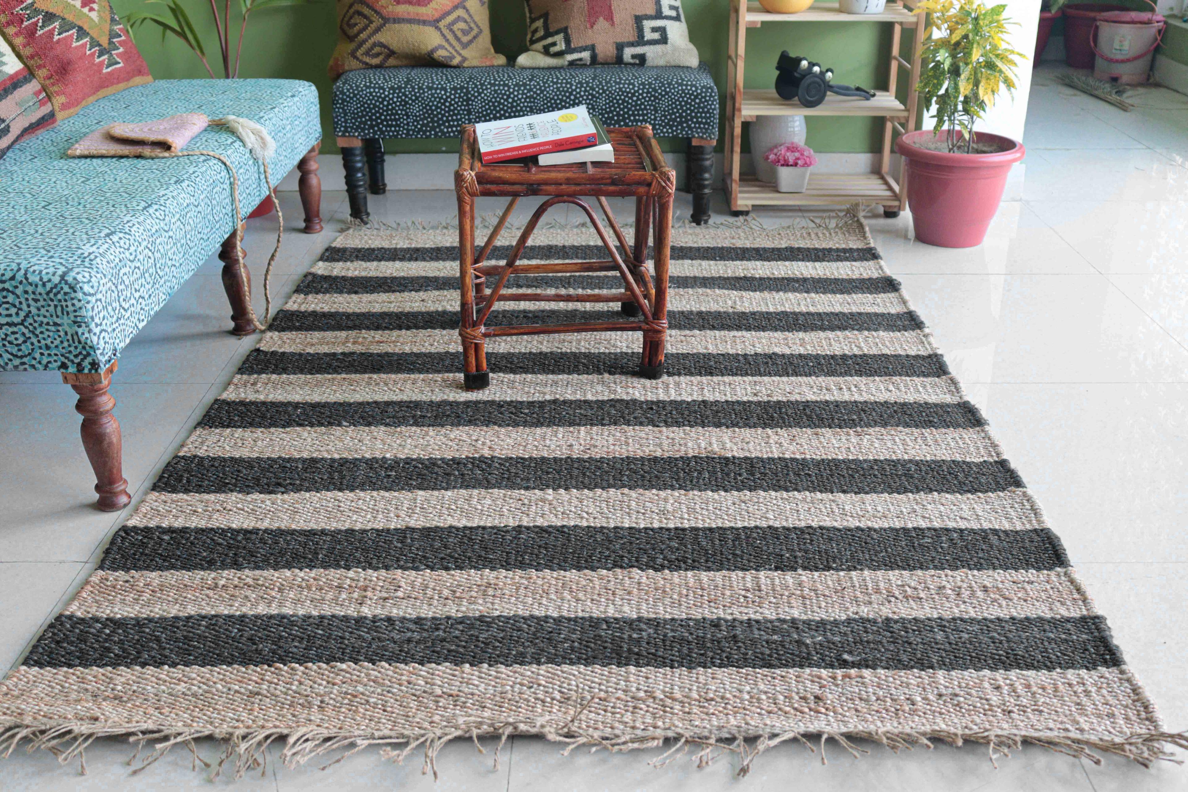 Indian art handwoven floor jute hemp rug